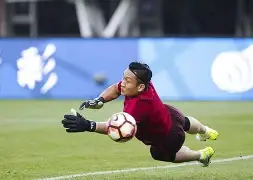 包含上海上港惨败重庆斯威遭遇两连败!的词条 包含上海上港惨败重庆斯威遭遇两连败!的词条